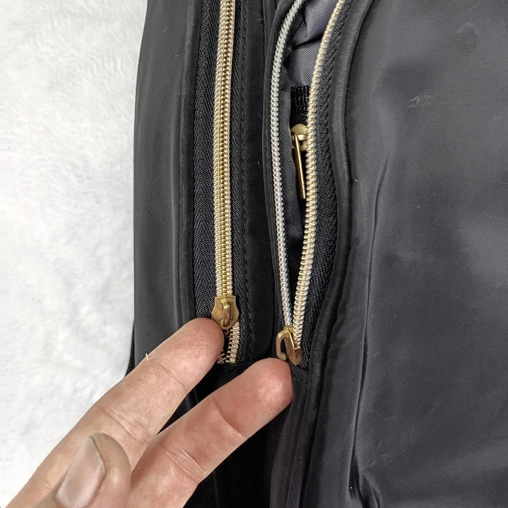 Ergobaby Diaper‎ Bag Backpack Black Gold Hardware Insulated Pocket Organizer